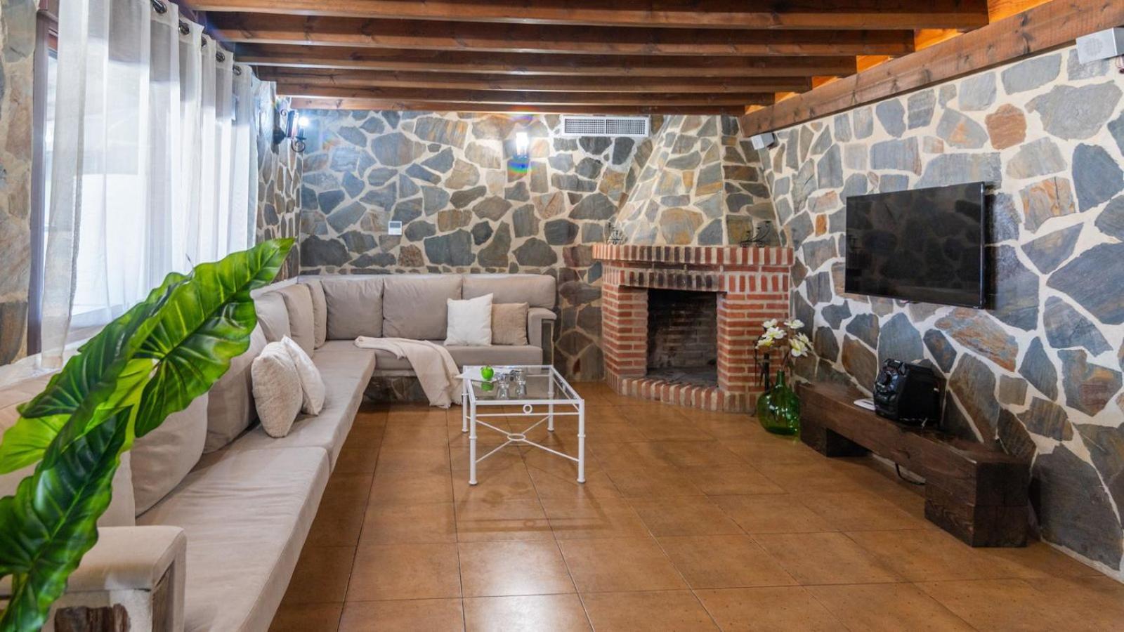 Cabana De Piedra El Borge By Ruralidays Moclinejo Esterno foto
